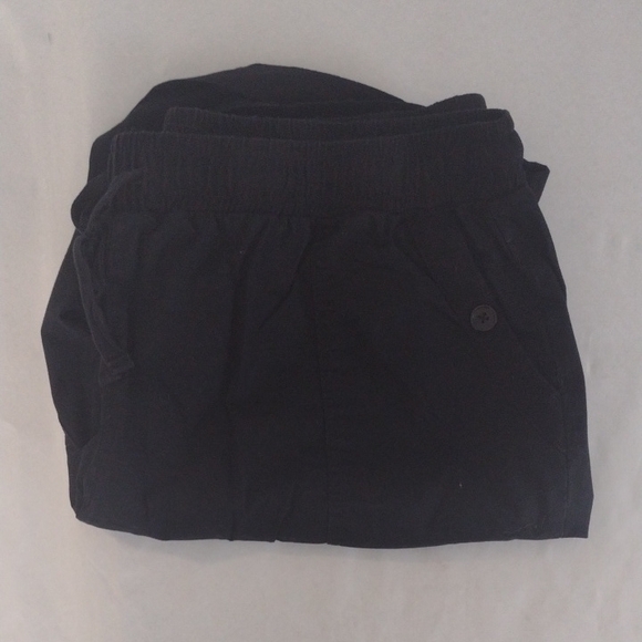 Lane Bryant Black Shorts (J204) - Picture 4 of 4
